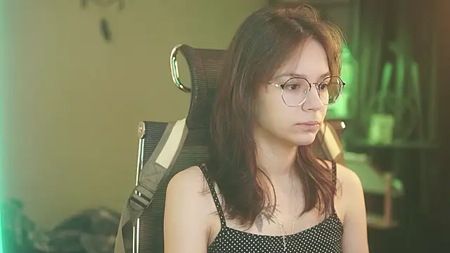 alyssa sweet online show from February 26, 2026, 4:44 am