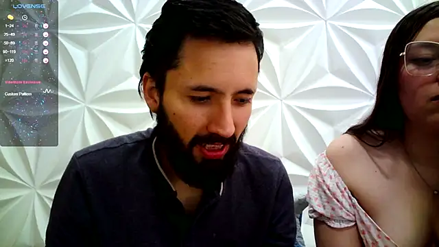 jerryandjessica online show from November 7, 2025, 8:31 pm