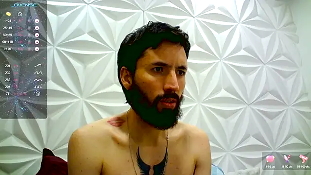 jerryandjessica online show from November 15, 2025, 11:32 pm