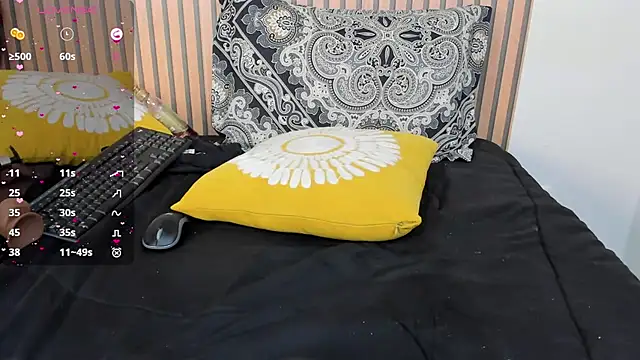 emma andrew1 online show from January 30, 2025, 6:43 pm