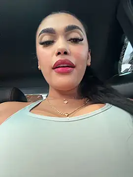 emma andrew1 online show from April 21, 2026, 6:23 pm