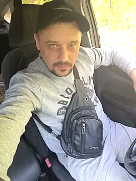 DanielOhCool online show from September 17, 2025, 11:12 am