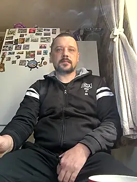 DanielOhCool online show from April 26, 2026, 7:28 am