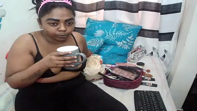 Snapshot of Indian_FireXX chatting on June 22, 2026, 6:10 am Indian FireXX online show from June 22, 2026, 6:10 am