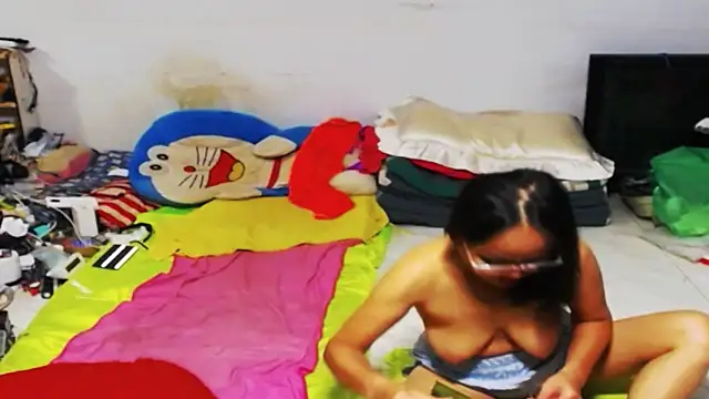 1CuteAndSexy69 online show from January 30, 2025, 4:34 pm