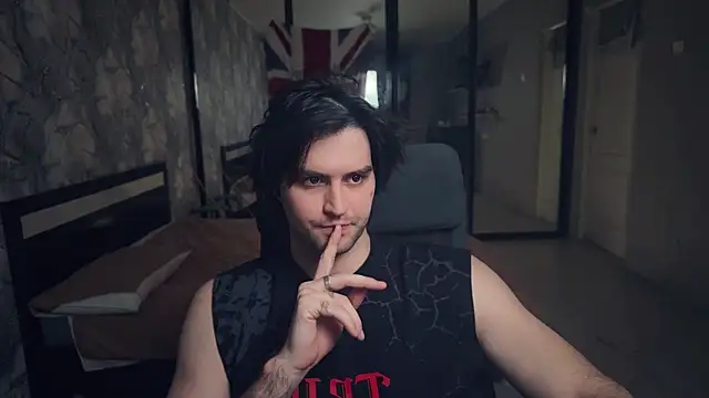 Snapshot of keanu_reevez chatting on December 6, 2024, 2:17 pm keanu reevez online show from December 6, 2024, 2:17 pm