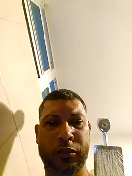 tropikboy online show from October 10, 2025, 10:14 am