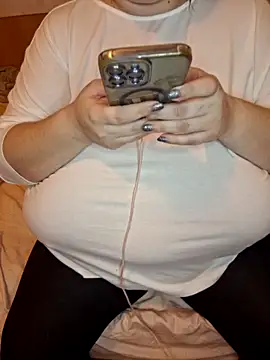 SenzualHotM online show from February 12, 2025, 8:29 pm