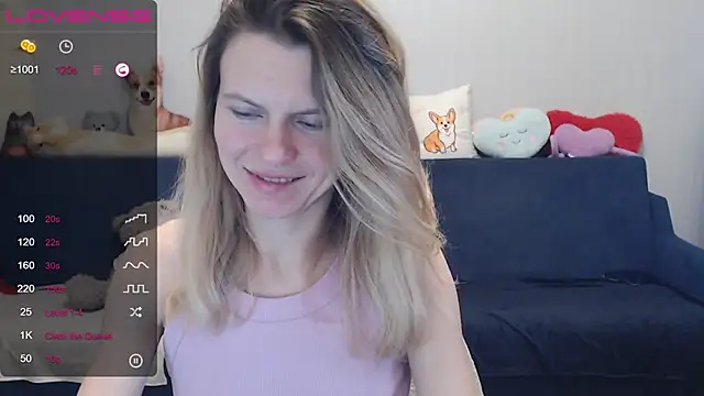 night is dark online show from January 23, 2025, 4:48 pm