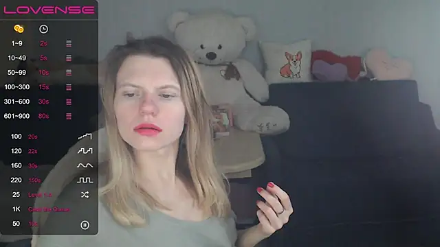 night is dark online show from February 2, 2025, 10:06 pm