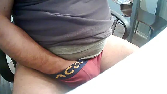 LiONTURK online show from April 18, 2026, 4:00 pm