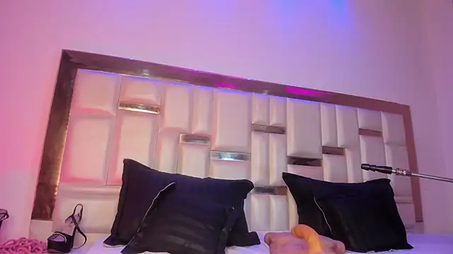 Gavii Prietto online show from March 15, 2025, 4:02 am