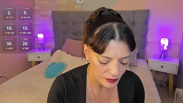  Abril W online show from February 7, 2025, 12:09 am