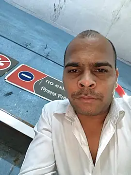 Vickyrajput009 online show from February 19, 2026, 12:28 am