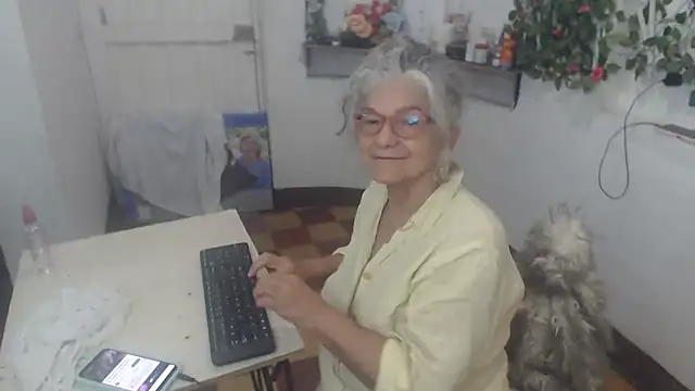 FunnyGrandma online show from February 20, 2025, 3:12 am