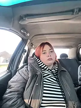 Model9798 online show from February 27, 2025, 8:28 am