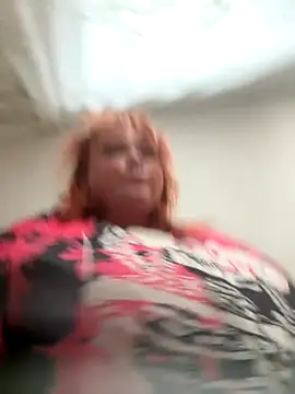 Model9798 online show from September 19, 2025, 5:09 am