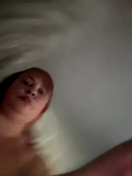 Model9798 online show from October 8, 2025, 10:13 am