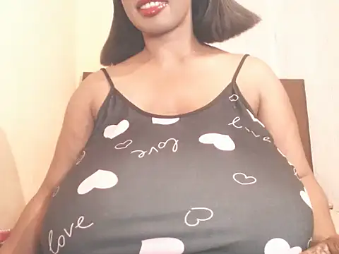 MissTits online show from July 14, 2026, 5:29 pm