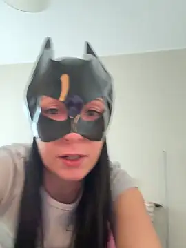 Snapshot of CallMeAngelica chatting on November 11, 2025, 10:04 am CallMeAngelica online show from November 11, 2025, 10:04 am