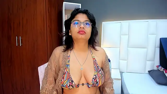 yeral2017 online show from February 18, 2026, 4:03 pm