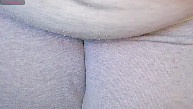 AleshaArabian online show from February 26, 2025, 7:49 pm