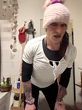 Snapshot of dwtmelina1979 chatting on October 18, 2025, 2:51 pm dwtmelina1979 online show from October 18, 2025, 2:51 pm