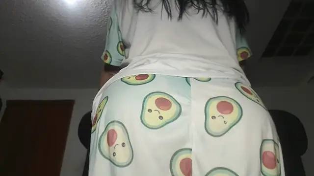 prettyangelsquirt online show from September 23, 2025, 1:25 pm