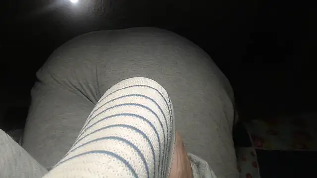 prettyangelsquirt online show from February 17, 2026, 9:21 pm