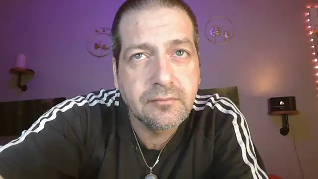 matrikes1 online show from February 17, 2025, 5:32 pm