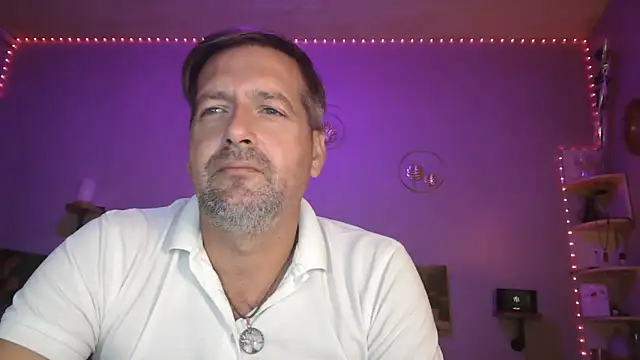 matrikes1 online show from October 10, 2025, 4:39 pm