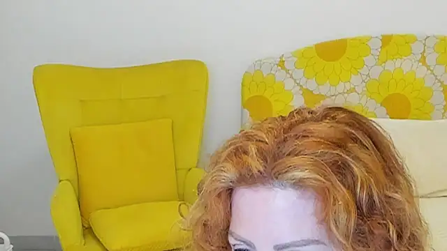 Snapshot of milf_penelope chatting on May 3, 2026, 3:45 am milf penelope online show from May 3, 2026, 3:45 am