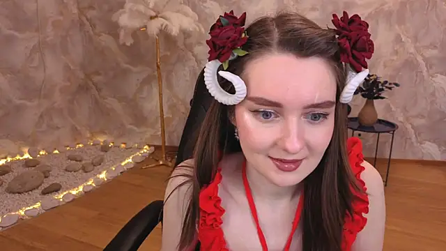 CloudGrace online show from December 4, 2025, 3:16 am