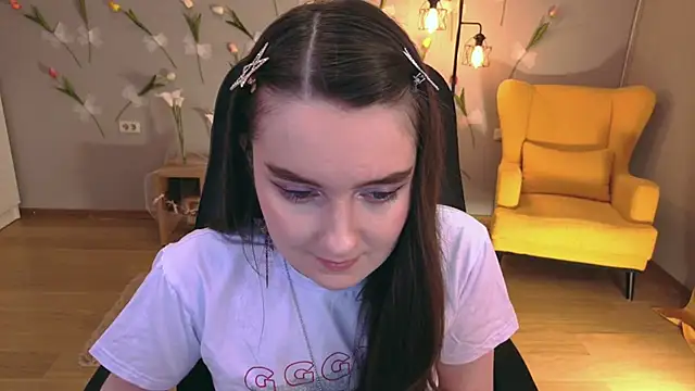 CloudGrace online show from April 18, 2026, 6:23 pm