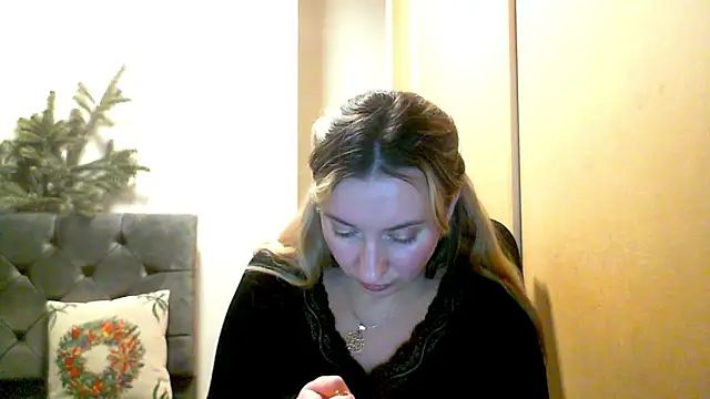 SusanCurt online show from January 31, 2026, 8:18 pm