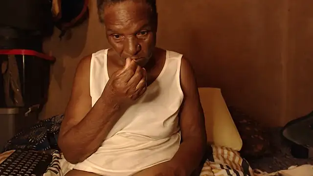 NaughtyGranny online show from February 9, 2025, 7:52 pm