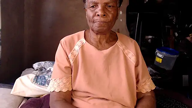 NaughtyGranny online show from November 26, 2025, 1:56 pm