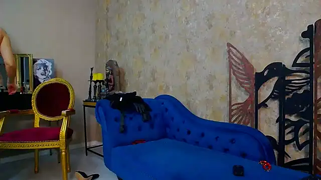 Snapshot of GoddessCeline chatting on December 11, 2024, 1:26 am GoddessCeline online show from December 11, 2024, 1:26 am