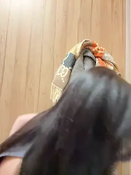 Wet  Bunny online show from February 1, 2025, 12:47 pm