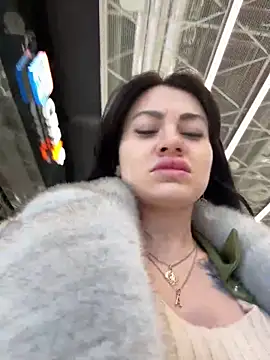 Wet  Bunny online show from February 9, 2025, 9:47 am