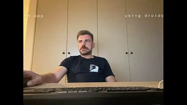 mrbigballs online show from September 28, 2025, 5:40 pm