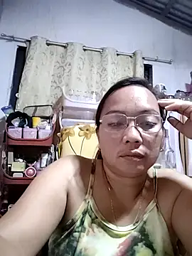 asianwet4u online show from March 12, 2025, 2:23 pm