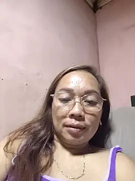 asianwet4u online show from November 25, 2025, 3:23 pm