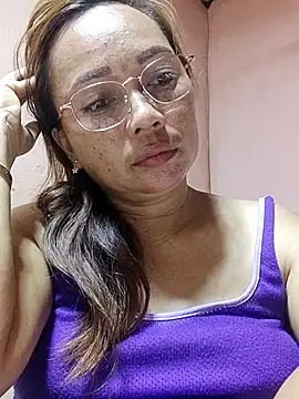 asianwet4u online show from November 30, 2025, 4:05 am