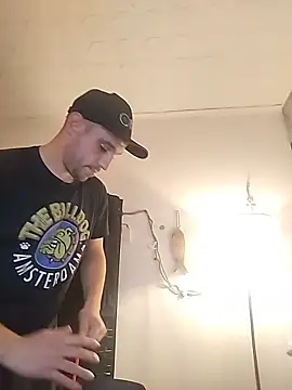 Codymc89 online show from October 25, 2025, 1:46 am