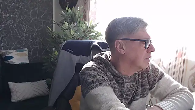 RobertStripX online show from March 5, 2026, 7:37 am