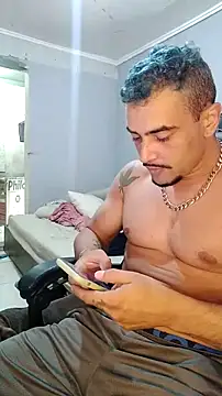 Fadinha-e-Raro online show from February 14, 2025, 6:29 pm