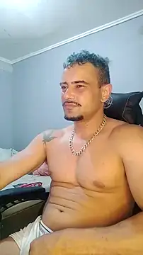 Fadinha-e-Raro online show from February 15, 2025, 9:15 pm