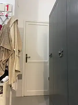 ANONIMO7735 online show from March 2, 2025, 1:05 pm