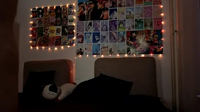 MilenaSaint online show from February 26, 2025, 9:42 am